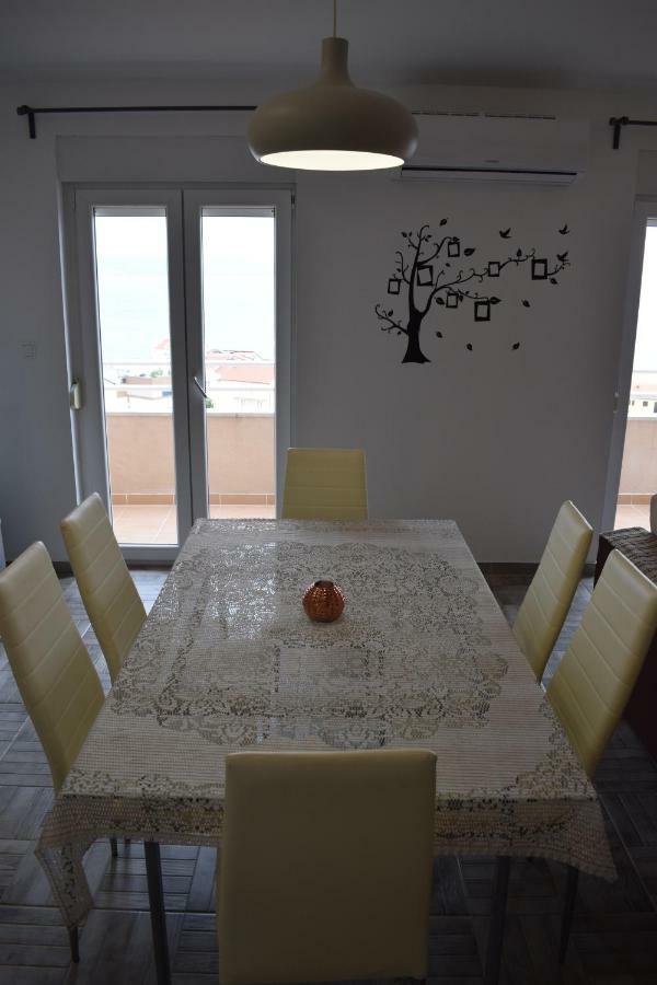 Apartmán Apartman Dani-Podstrana Exteriér fotografie