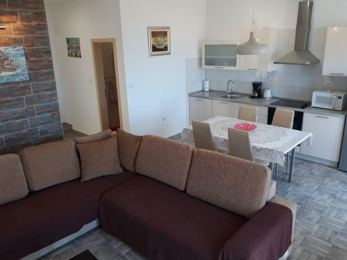 Apartmán Apartman Dani-Podstrana Exteriér fotografie